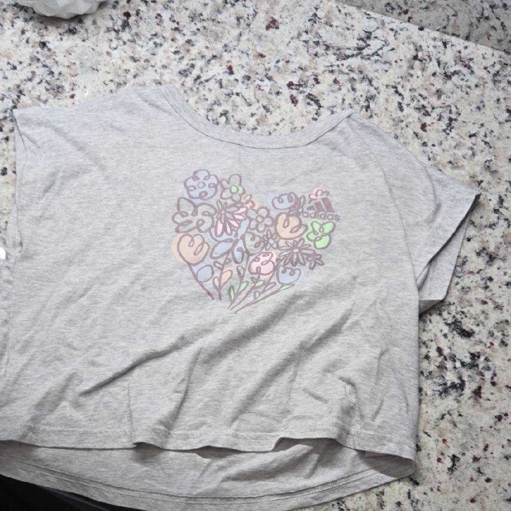 Gray ADIDAS T-Shirt with Pastel Floral Heart Design Girls